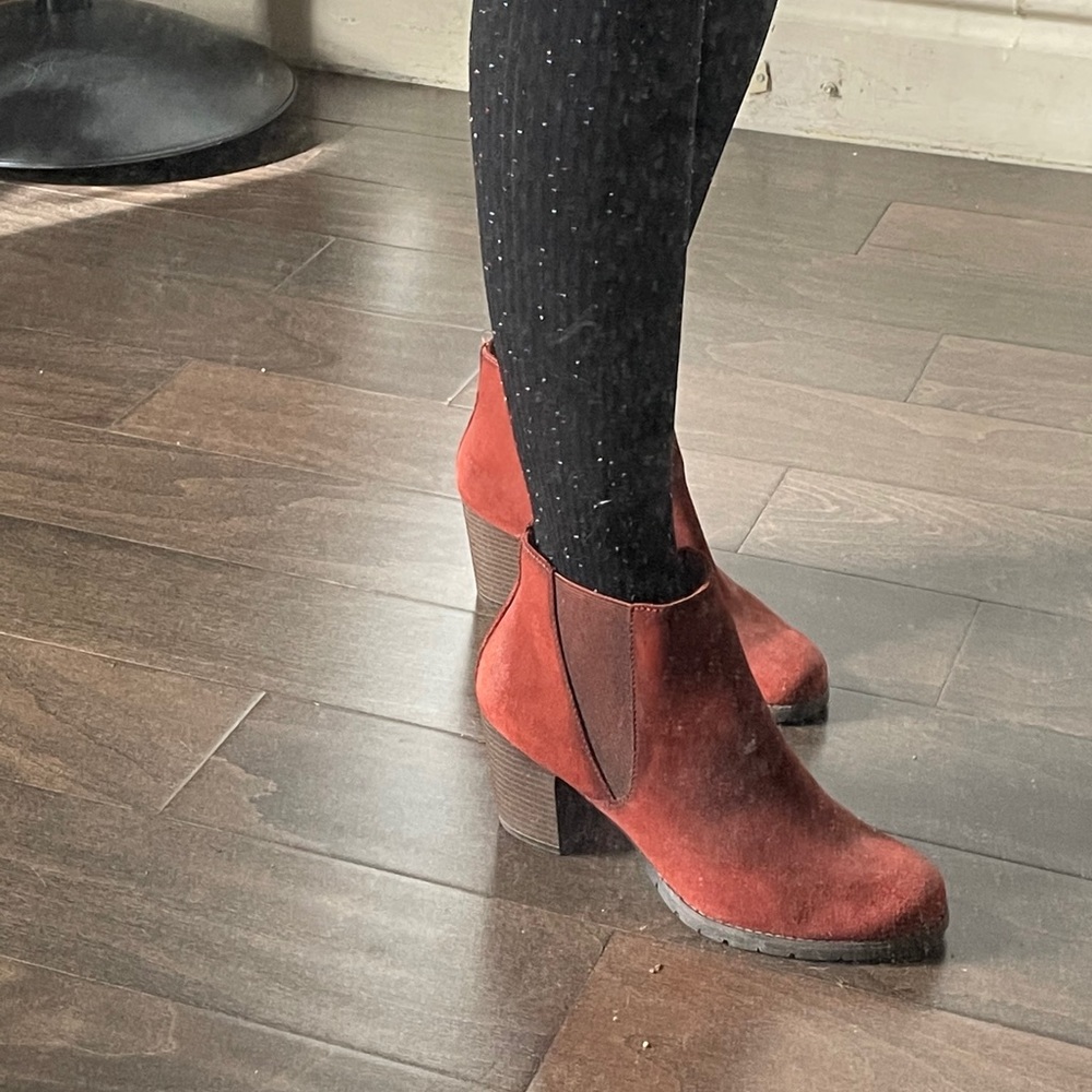 Red Clark’s Booties